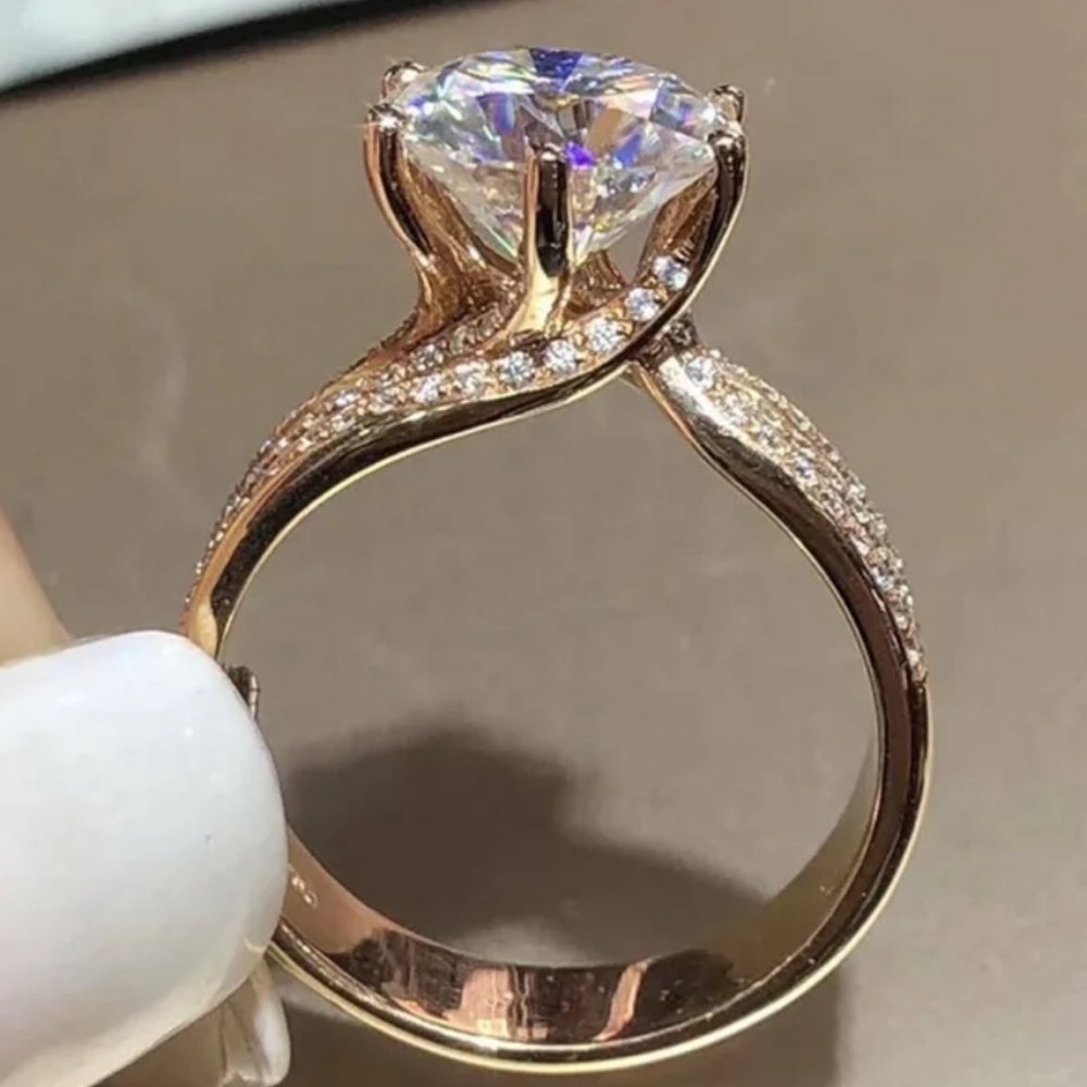 New Diamond Silver Twisted Band Ring - Picture 4 of 4